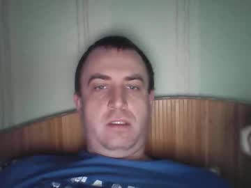 Johnoreon Chaturbate stream image from November 30, 2025
