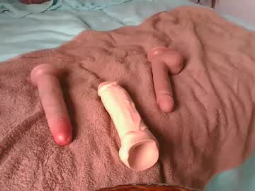 Domingodelluvia Chaturbate stream image from November 30, 2025