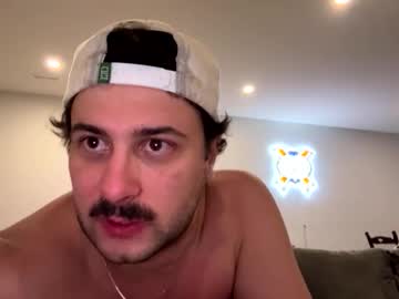 Italianladd Chaturbate stream image from November 30, 2025