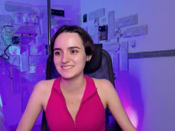 Katewillows Chaturbate stream image from November 30, 2025