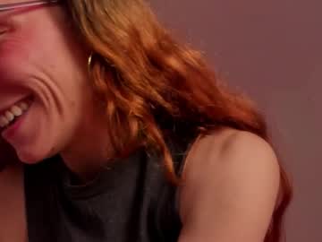 Liahilton_ Chaturbate stream image from November 30, 2025