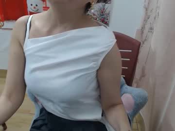 Anna_Xyz Chaturbate stream image from November 30, 2025