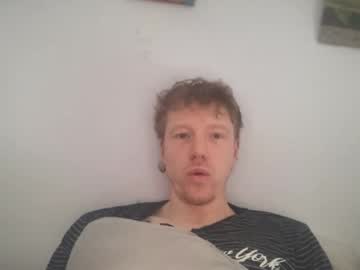Lilginge1 Chaturbate stream image from November 30, 2025