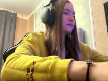 Mariannekeetan Chaturbate stream image from November 30, 2025