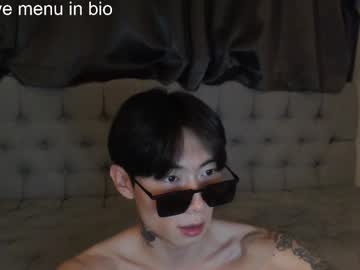 Boxman556990 Chaturbate stream image from November 30, 2025