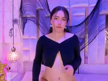 Hannacollins_2 Chaturbate stream image from November 30, 2025
