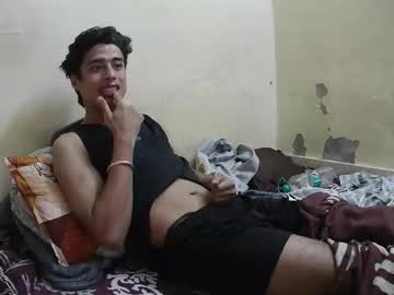Ash2730 Chaturbate stream image from November 30, 2025