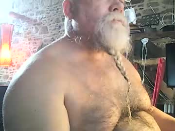 Le_Pamplemousse Chaturbate stream image from November 30, 2025