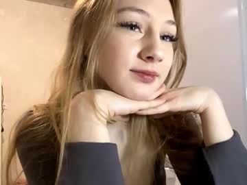 Tainastoa Chaturbate stream image from November 30, 2025