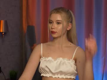 Ashleykushh Chaturbate stream image from November 30, 2025