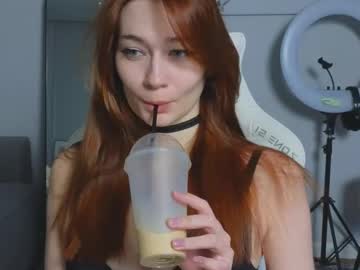 Bimboterica Chaturbate stream image from November 30, 2025