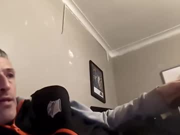 Fredclaus19 Chaturbate stream image from November 30, 2025