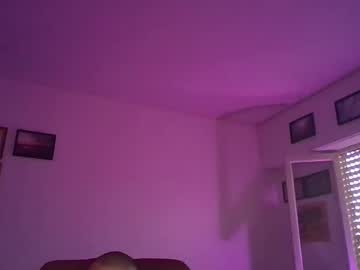 3n3v3 Chaturbate stream image from November 30, 2025