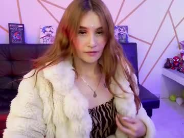 Julietathdicapri Chaturbate stream image from November 30, 2025