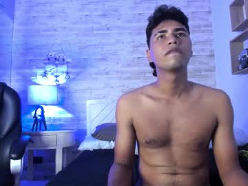 Simon_Pernia Chaturbate stream image from November 30, 2025