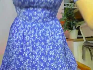 Taraeastern Chaturbate stream image from November 30, 2025
