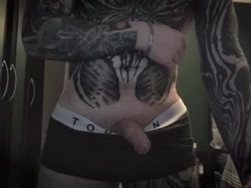 Tattooedguyy Chaturbate stream image from November 30, 2025