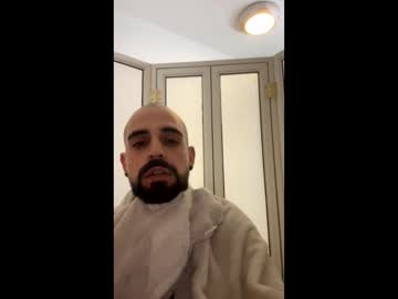 Beardedbaldy_09 Chaturbate stream image from November 30, 2025