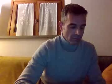 Simmeturbate Chaturbate stream image from November 30, 2025
