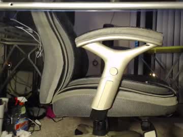 Bobby7662 Chaturbate stream image from December 01, 2025