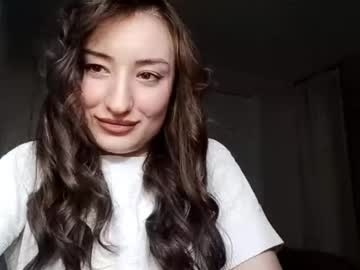Jenevapartenope Chaturbate stream image from December 01, 2025