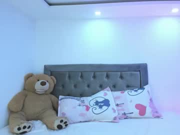 Estehefany_Gil Chaturbate stream image from December 01, 2025