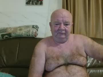 Fullballs6 Chaturbate stream image from December 01, 2025