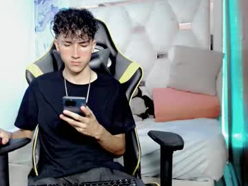 Johnny_Cagee Chaturbate stream image from December 01, 2025