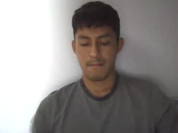 Manucurve Chaturbate stream image from December 01, 2025