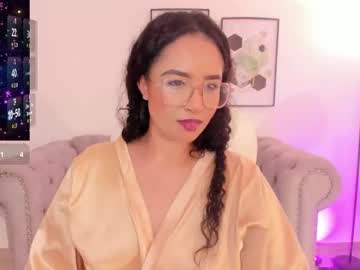 Sharon_Breezee Chaturbate stream image from December 01, 2025