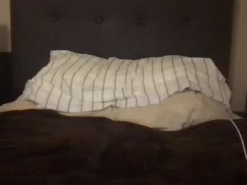 Hungboywhitecock Chaturbate stream image from December 01, 2025