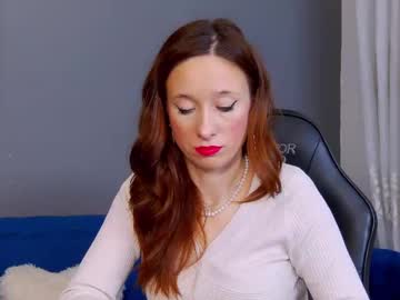 Annehove Chaturbate stream image from December 01, 2025