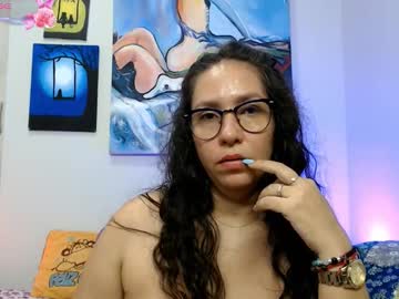 Goddessnahi Chaturbate stream image from December 01, 2025