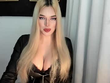Hotstellacumxxx Chaturbate stream image from December 01, 2025