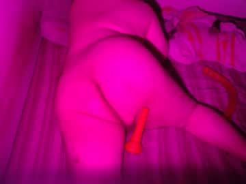 Pigbuttvore Chaturbate stream image from December 01, 2025