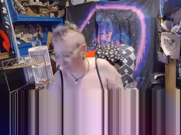 Chiaroscurosiren Chaturbate stream image from December 01, 2025