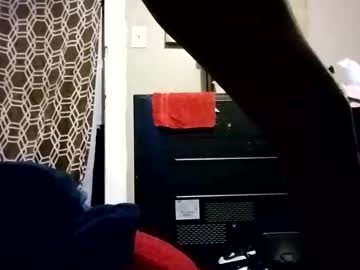 Mikeoxhughes216 Chaturbate stream image from December 01, 2025