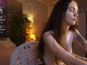 Lunaice__ Chaturbate stream image from December 01, 2025