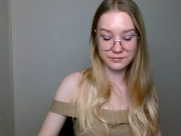 Abbymoore__ Chaturbate stream image from December 01, 2025