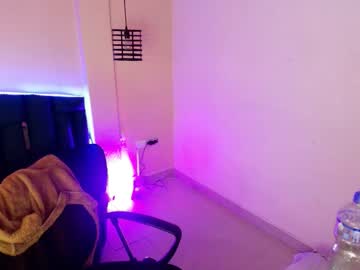 _Emily_Rosee_ Chaturbate stream image from December 01, 2025
