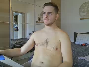 Syl092 Chaturbate stream image from December 01, 2025