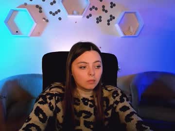 Tessa_Tea Chaturbate stream image from December 01, 2025