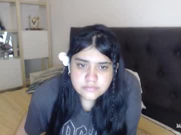 Aralynmielle Chaturbate stream image from December 01, 2025