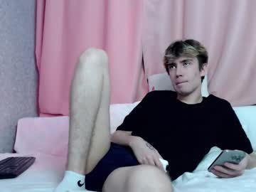 Harvey_Foster Chaturbate stream image from December 01, 2025