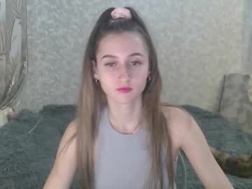Ave_Costly Chaturbate stream image from December 01, 2025