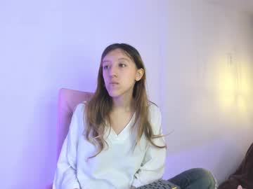 Blairandbriar Chaturbate stream image from December 01, 2025