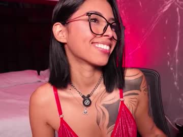 Lilithluxorr Chaturbate stream image from December 01, 2025