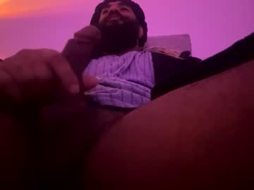 Hangjball Chaturbate stream image from December 01, 2025