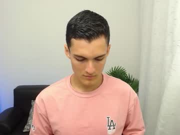 Matiius18 Chaturbate stream image from December 01, 2025