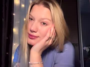 Abbeyducklow Chaturbate stream image from December 01, 2025